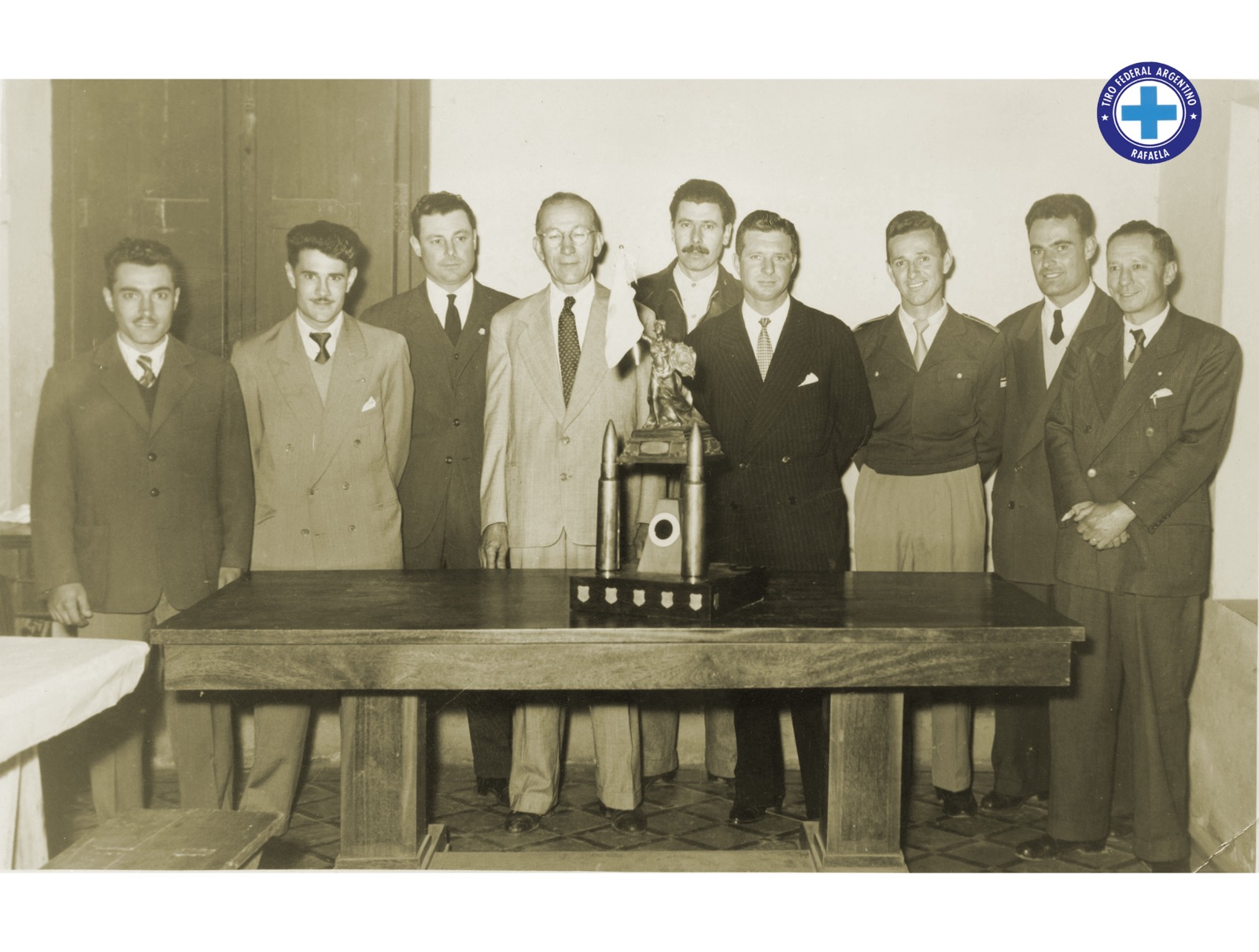 Tiradores en la línea de tiro — Polígono TFAR, circa 1938